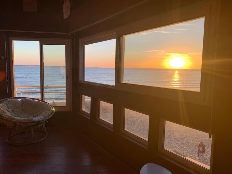 - Ocean Sunset Full View Apartment *